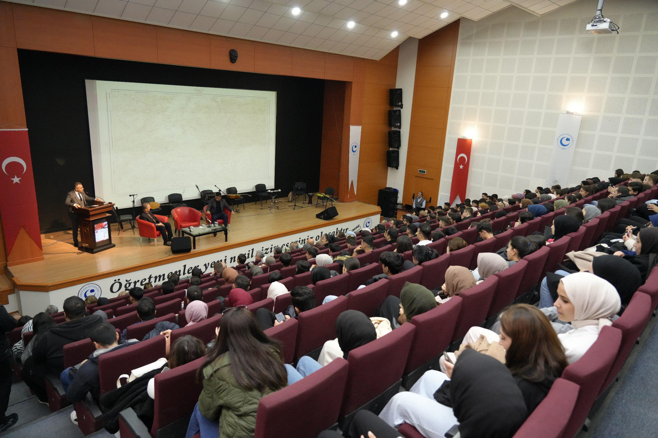 Adıyaman Üniversitesinde “İl Oluşunun 70. Yıl Dönümünde Adıyaman” Başlıklı Panel Düzenlendi